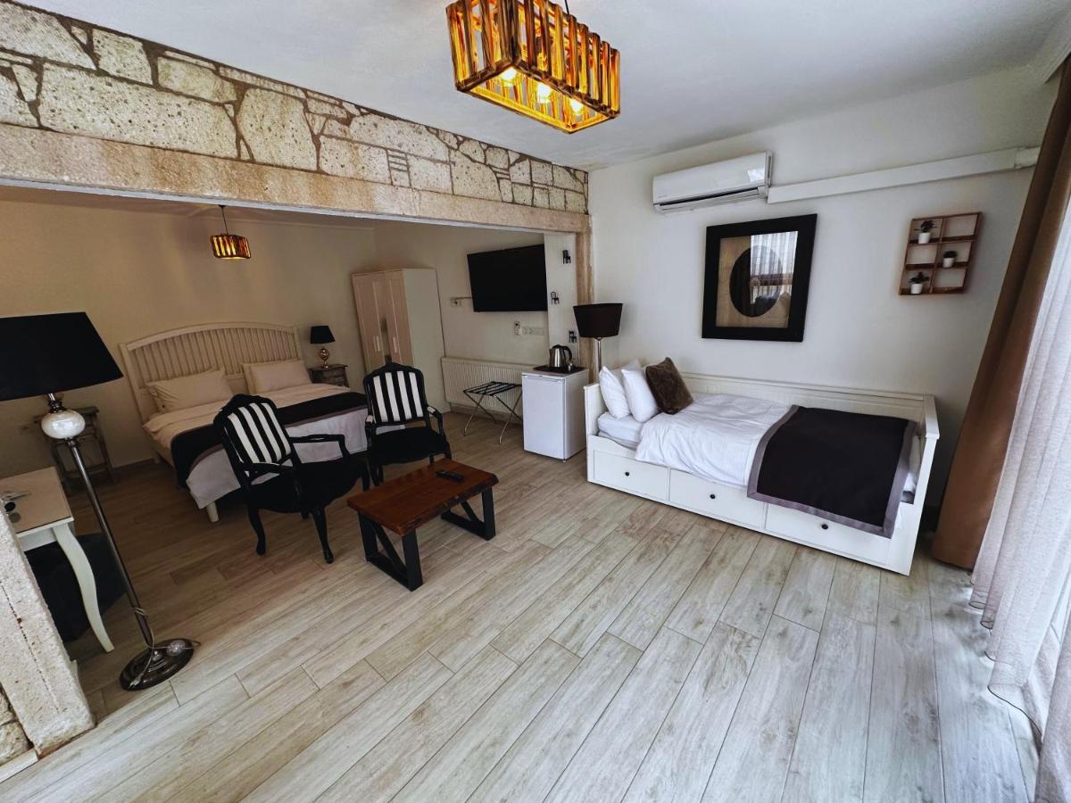 Fizzio Alacati Hotel Екстериор снимка