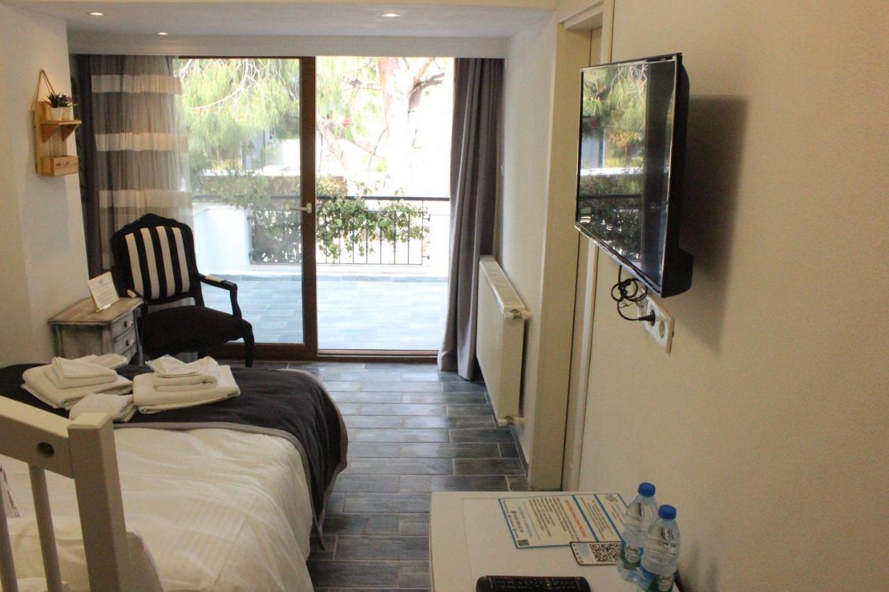 Fizzio Alacati Hotel Екстериор снимка