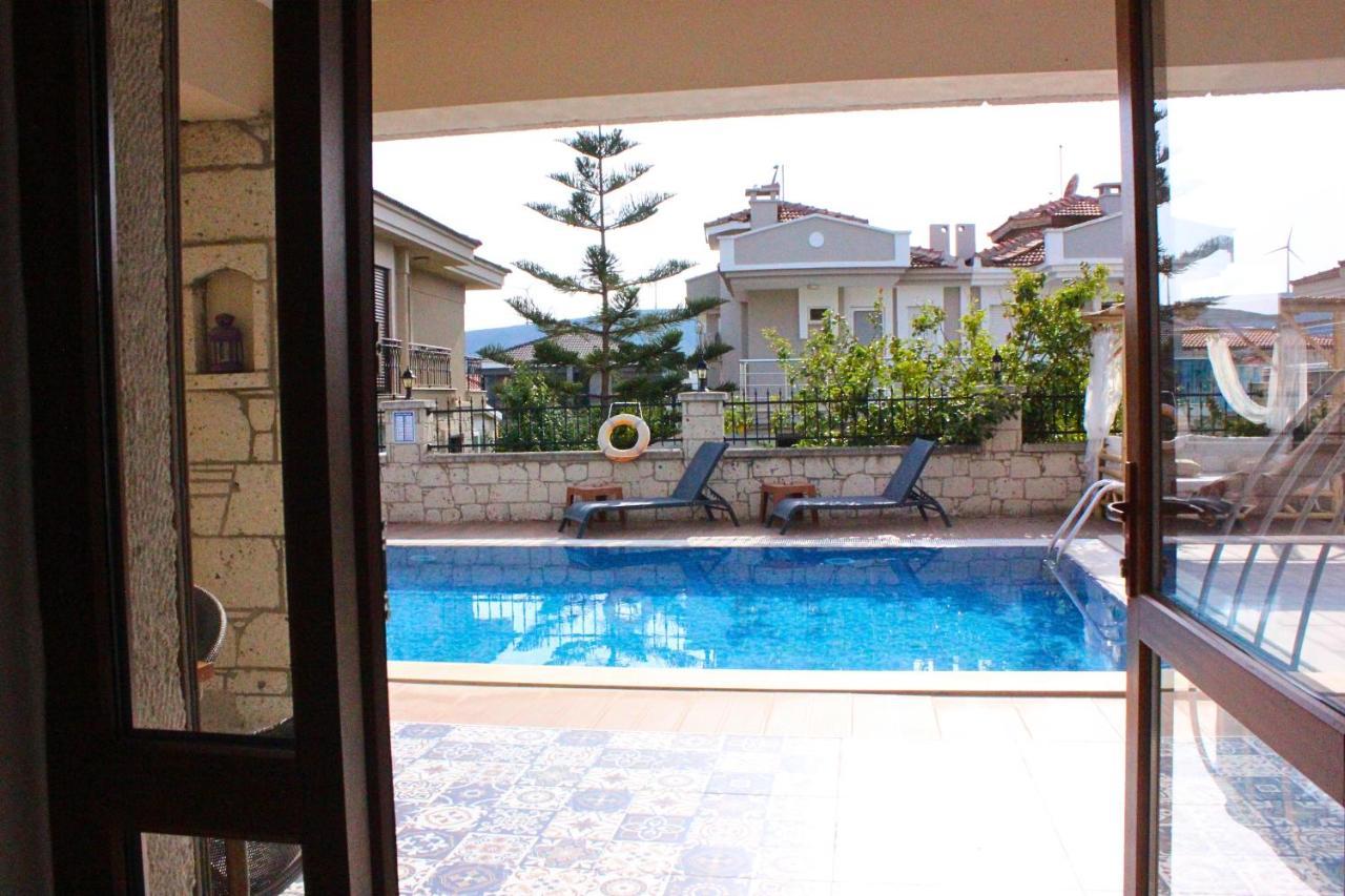 Fizzio Alacati Hotel Екстериор снимка