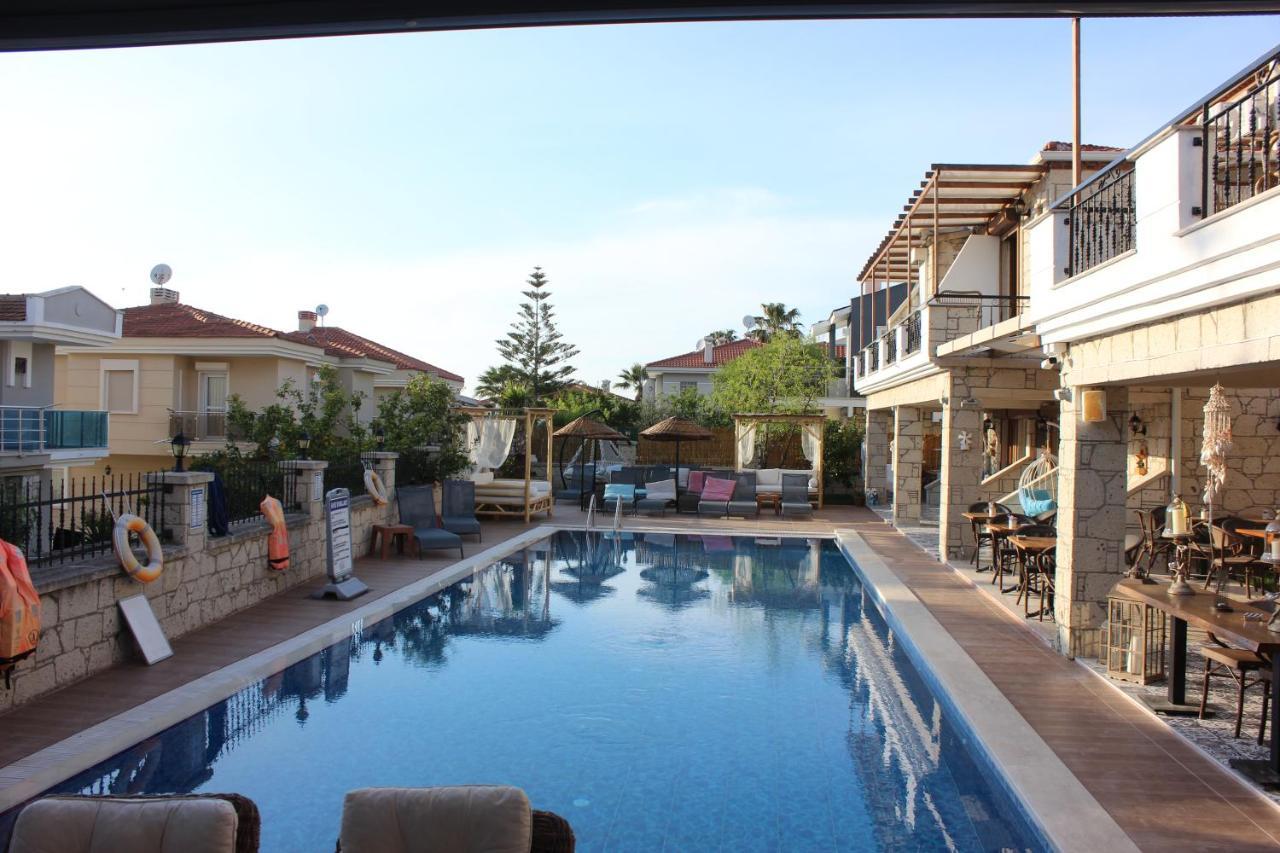 Fizzio Alacati Hotel Екстериор снимка