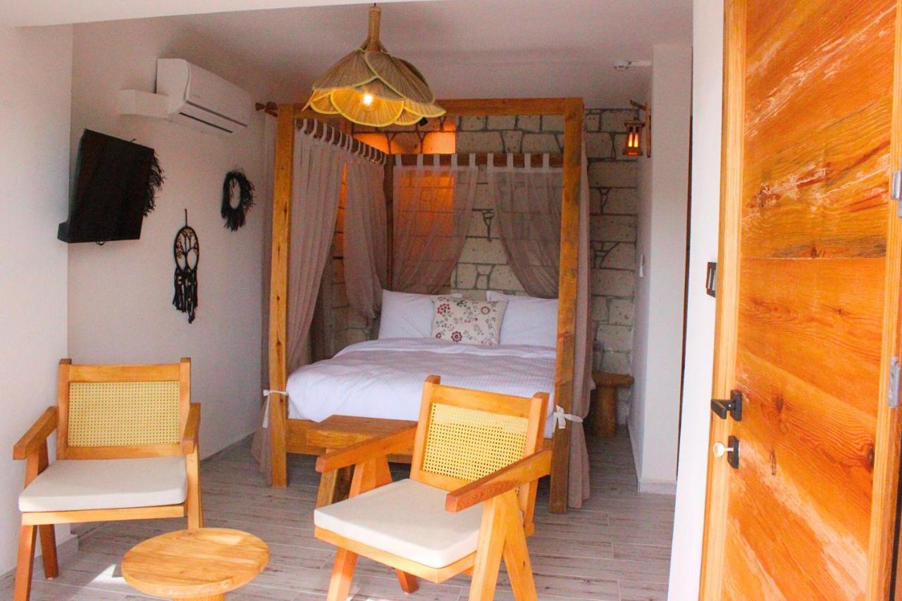 Fizzio Alacati Hotel Екстериор снимка