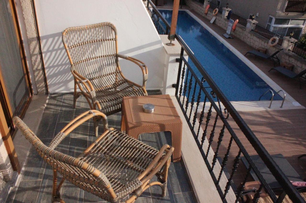 Fizzio Alacati Hotel Екстериор снимка